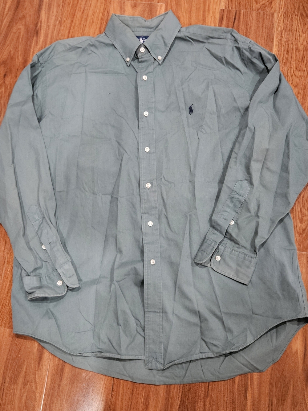 Ralph Lauren Men's Button-Down Shirt in Sage Green with Navy Pony